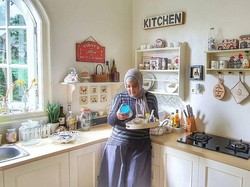 Mengenang Sosok Jane Shalimar, Seorang Foodies yang Pandai Memasak