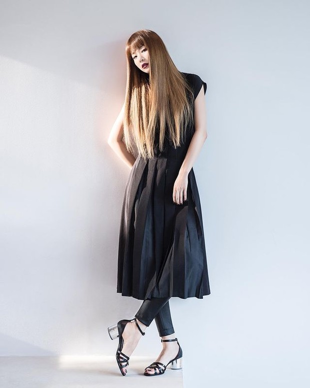 Seulgi menjadi brand ambassador global Salvatore Ferragamo (foto: instagram.com/hi_sseulgi)