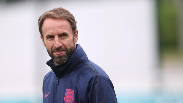 Soccer Football - Euro 2020 - England training - St. George's Park, Burton Upon Trent, Britain - June 28, 2021 England manager Gareth Southgate during training REUTERS/Carl Recine