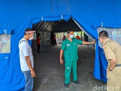 RSUD Ponorogo Dirikan Tenda Darurat Pasien COVID-19