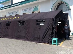 Bed Pasien Corona Penuh, RSI Banjarnegara Dirikan Tenda Darurat