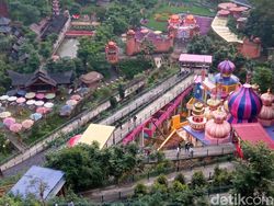 Wisata di Bandung Barat:  Cantiknya Mendung di The Great Asia-Afrika