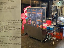 Tutup Lebih Awal Karena Pandemi, Warung Kaki Lima Ini Tetap Kena Denda