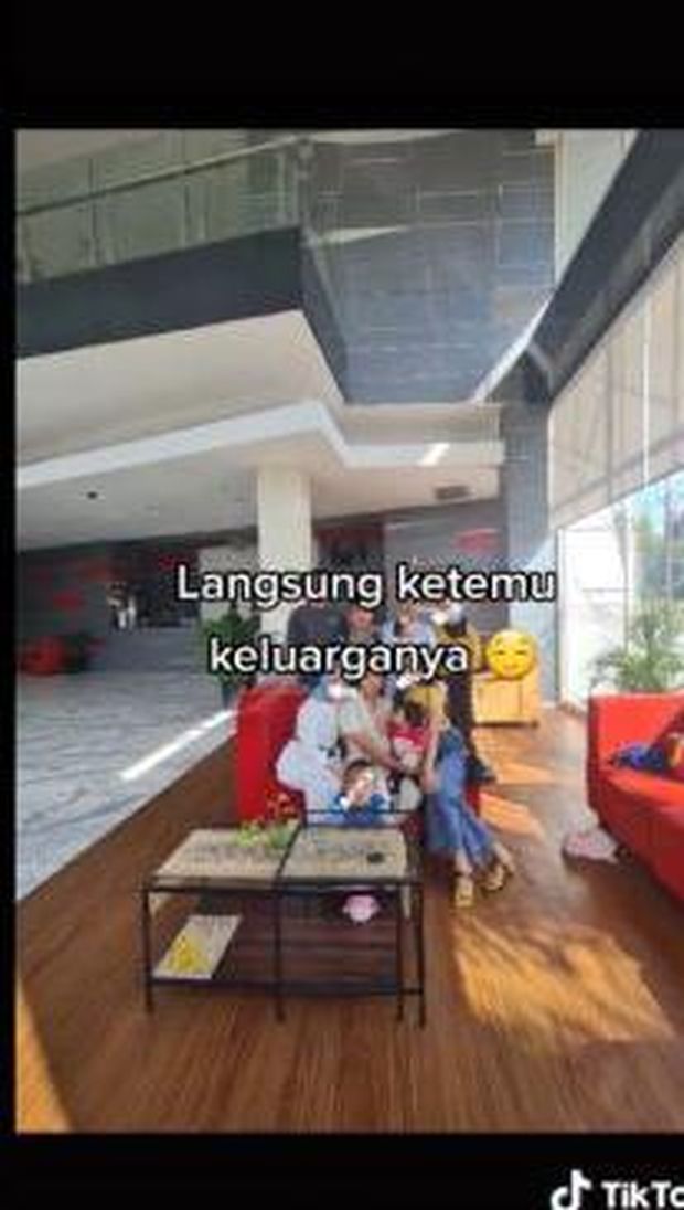 Berujung Pelaminan, Perempuan Ini Ajak Nikah di Komen TikTok