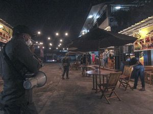 Heboh Pengendara Ingin Terobos Penyekatan PPKM Darurat di Depok