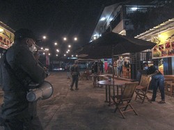 Heboh Pengendara Ingin Terobos Penyekatan PPKM Darurat di Depok