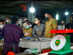 Kahiyang Ayu Jadi Istri Walikota Medan Belanja di Pasar, Gayanya Bikin Salfok