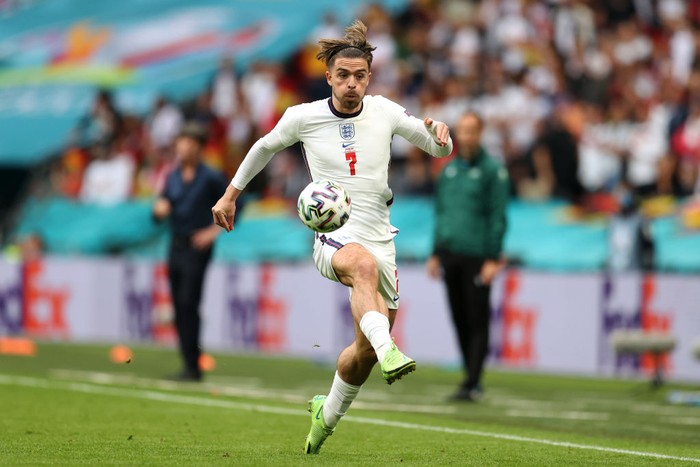 LONDON, ENGLAND - JUNE 29: Jack Grealish of England controls the ball during the UEFA Euro 2020 Championship Round of 16 match between England and Germany at Wembley Stadium on June 29, 2021 in London, England. (Photo by Catherine Ivill/Getty Images)