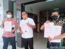 Kejari Surabaya Pulihkan Nama Baik 2 Mantan Anggota Bawaslu Jatim