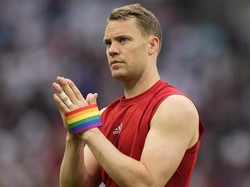 Tatapan Pilu Manuel Neuer Usai Laga Inggris Vs Jerman