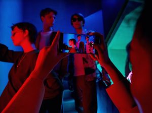 Wih! Bikin Video Bokeh Artistik Cuma Pakai OPPO Reno6 Wih! Bikin Video Bokeh Artistik Cuma Pakai OPPO Reno6