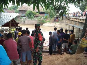 Pajero Terjun ke Sungai di OKI Sumsel, 4 Orang Tewas