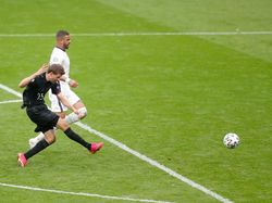 Ilusionis Ini Klaim Cegah Mueller Cetak Gol ke Gawang Inggris