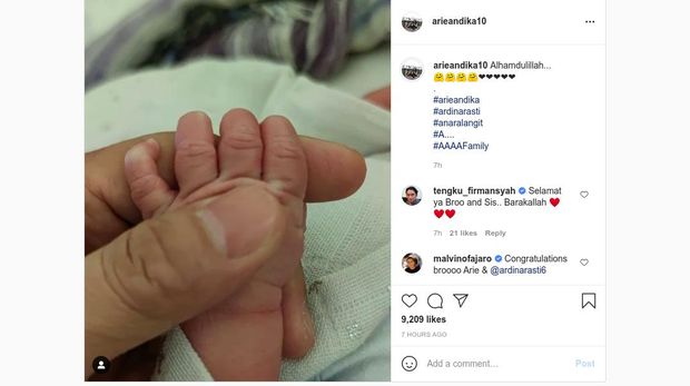 Ardina Rasti Melahirkan Anak Kedua