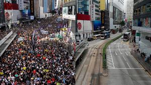 Hari Ini Dua Tahun yang Lalu di Hong Kong