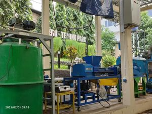 Mengintip Etalase Produk Teknologi Berbasis Green Campus Mengintip Etalase Produk Teknologi Berbasis Green Campus
