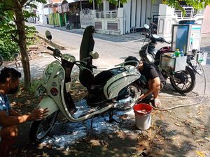 Bongkar Rahasia Mengapa Motor Jadi Terasa Enteng Setelah Dicuci Bongkar Rahasia Mengapa Motor Jadi Terasa Enteng Setelah Dicuci