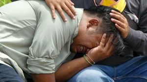 Jangan Tambah Lagi! Potret Pilu Suasana Pemakaman COVID-19