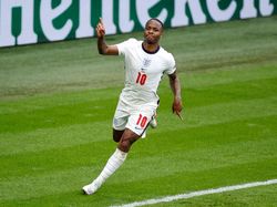 Raheem Sterling Makin Dikritik Makin Ciamik