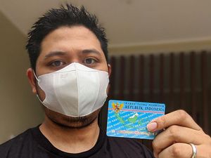 Dukcapil Jawab Tretan Muslim soal Urus KTP Ribet, Ungkap Kendala Sebenarnya Dukcapil Jawab Tretan Muslim soal Urus KTP Ribet, Ungkap Kendala Sebenarnya