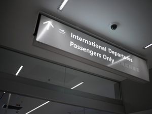 Warga Geram dengan Keputusan Membolehkan 1 Keluarga Positif COVID Terbang dari RI ke Australia Warga Geram dengan Keputusan Membolehkan 1 Keluarga Positif COVID Terbang dari RI ke Australia