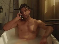 Heboh Ukuran Mr P Aktor Serial Sex/Life, Asli Atau Palsu?