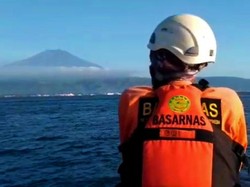 Basarnas: Korban KMP Yunicee 51 Selamat, 7 Meninggal, 18 Belum Ditemukan