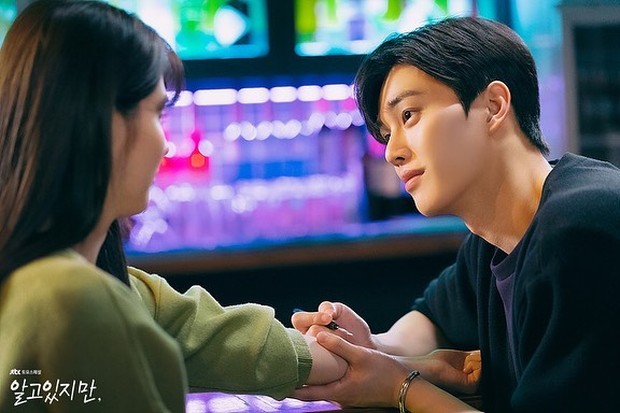 Beradu akting dengan Han So Hee, Song Kang dinilai sangat memikat dalam drama Nevertheless/Instagram/songkang_b Beradu akting dengan Han So Hee, Song Kang dinilai sangat memikat dalam drama Nevertheless