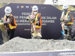 Jalan Wisata Pulau Merah-Pantai Mustika Banyuwangi Mulai Dibangun