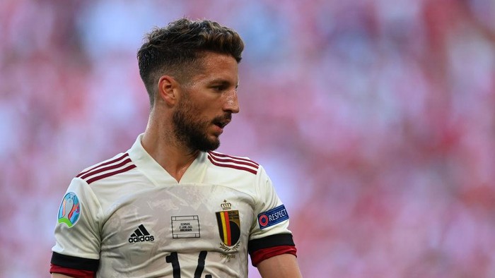 COPENHAGEN, DENMARK - JUNE 17: Dries Mertens of Belgium looks on during the UEFA Euro 2020 Championship Group B match between Denmark and Belgium at Parken Stadium on June 17, 2021 in Copenhagen, Denmark. (Photo by Stuart Franklin/Getty Images)