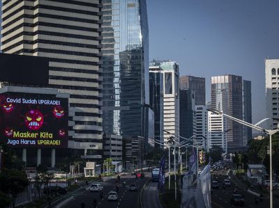 Kawasan Perkantoran Ibu Kota Jelang Pemberlakuan WFH 100%