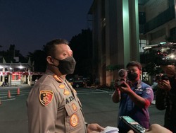 Jelang PPKM Darurat, Polres Jaksel Lakukan Sosialisasi ke 3 Titik