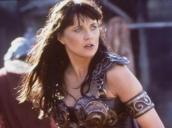 Penampilan Bintang Xena: Warrior Princess Kini Tak Lagi Perkasa