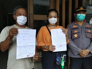 Pria Viral Pungli Uang Rokok Buka Portal Lockdown di Jakbar Minta Maaf Pria Viral Pungli Uang Rokok Buka Portal Lockdown di Jakbar Minta Maaf