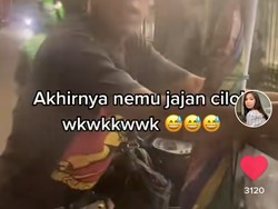 Sederhana Tapi Berkesan, Wanita Ini Ajak Driver Ojol Jajan Cilok