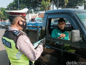 Hari Pertama PPKM Darurat, Pengendara Tak Bermasker Dicegat