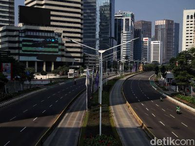 Hening dan Sepi, Suasana PPKM Darurat di Jalan Protokol Ibu Kota
