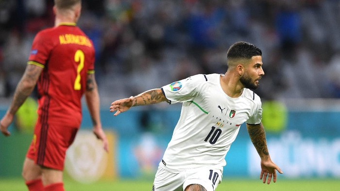 MUNICH, GERMANY - JULY 02: Lorenzo Insigne of Italy celebrates after scoring their sides second goal during the UEFA Euro 2020 Championship Quarter-final match between Belgium and Italy at Football Arena Munich on July 02, 2021 in Munich, Germany. (Photo by Christof Stache - Pool/Getty Images)