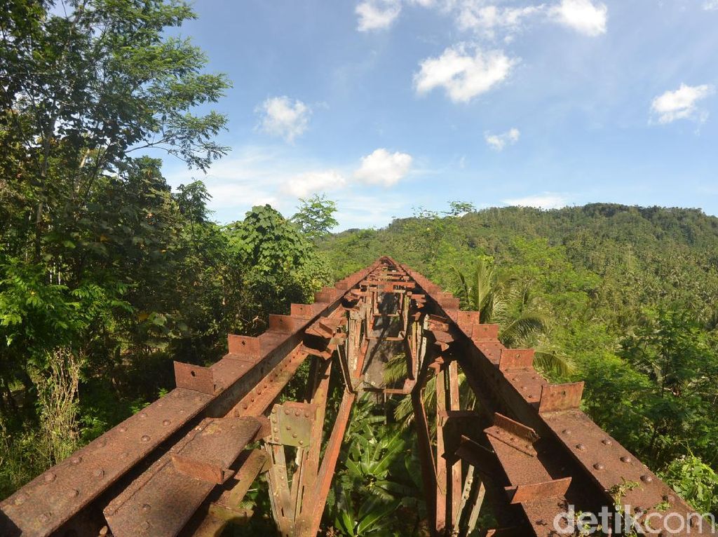 Menyelisik Sejarah Pembangunan Jalur Kereta Api Banjar-Cijulang