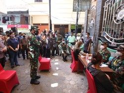 Panglima TNI Puji Perjuangan Nakes Atasi Pandemi: Kalian Pahlawan Kesehatan