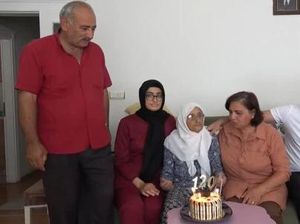 Rahasia Panjang Umur Orang Tertua di Dunia, Rutin Konsumsi Telur Rebus dan Madu Rahasia Panjang Umur Orang Tertua di Dunia, Rutin Konsumsi Telur Rebus dan Madu