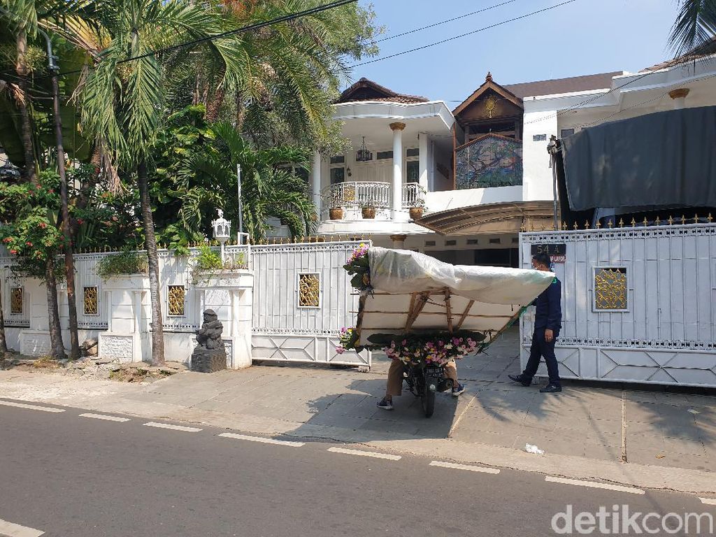 Rachmawati Soekarnoputri Meninggal, Begini Suasana Rumah Duka di Jaksel