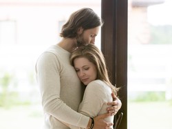 Ini Indikator Hubungan Sehat dan 3 Cara Atasi Cinta yang Memudar