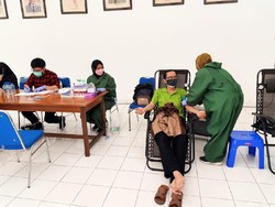 Kebutuhan Plasma Konvalesen Meningkat, Alumni RSLI Berbondong-bondong Donor