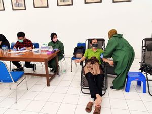 Kebutuhan Plasma Konvalesen Meningkat, Alumni RSLI Berbondong-bondong Donor Kebutuhan Plasma Konvalesen Meningkat, Alumni RSLI Berbondong-bondong Donor