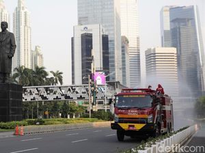 Pemerintah Diminta Fokus Penanganan Corona, Bukan Revisi Aturan Ini