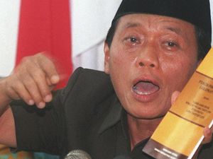 Mengenang Harmoko Sang Tangan Kanan Soeharto