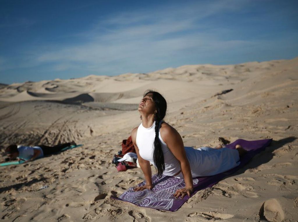 Kala Gurun di Meksiko Jadi Lokasi Yoga Saat Pandemi