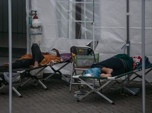 Diguyur Hujan, Tenda Darurat di RSUP DR Sardjito Sempat Tergenang