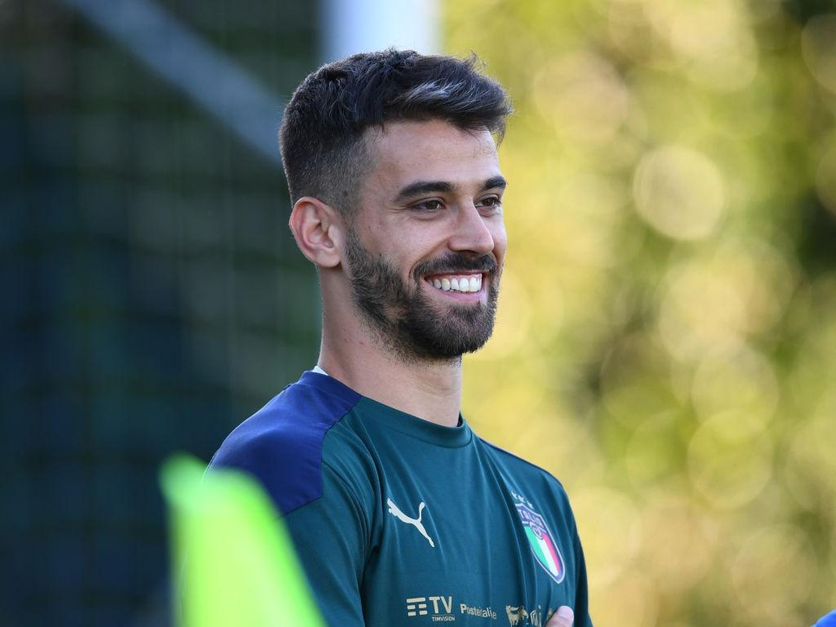 Spinazzola langsung menjalani operasi untuk memulihkan cederanya. Foto: Getty Images/Claudio Villa